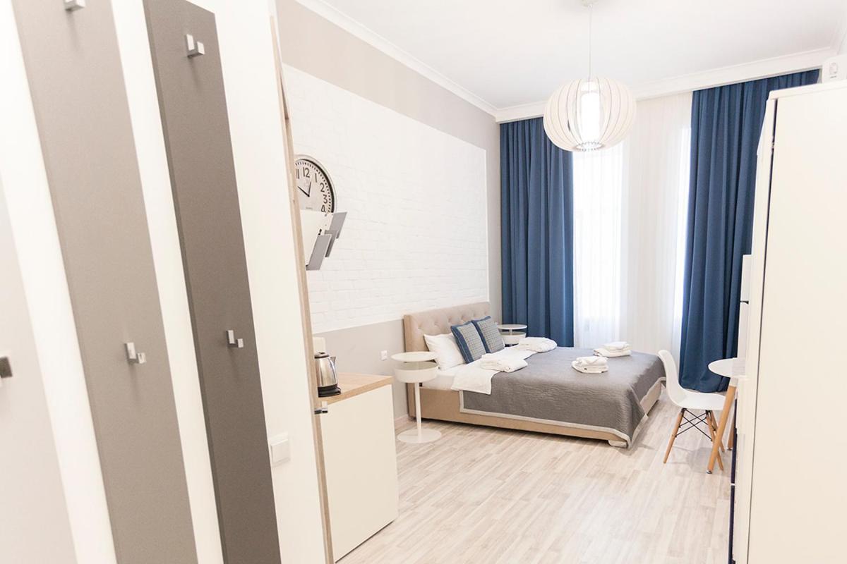 Kharkov & Apartments In The City Center Dış mekan fotoğraf